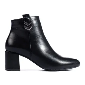 Bottines noires classiques élégantes de Daszyński le noir